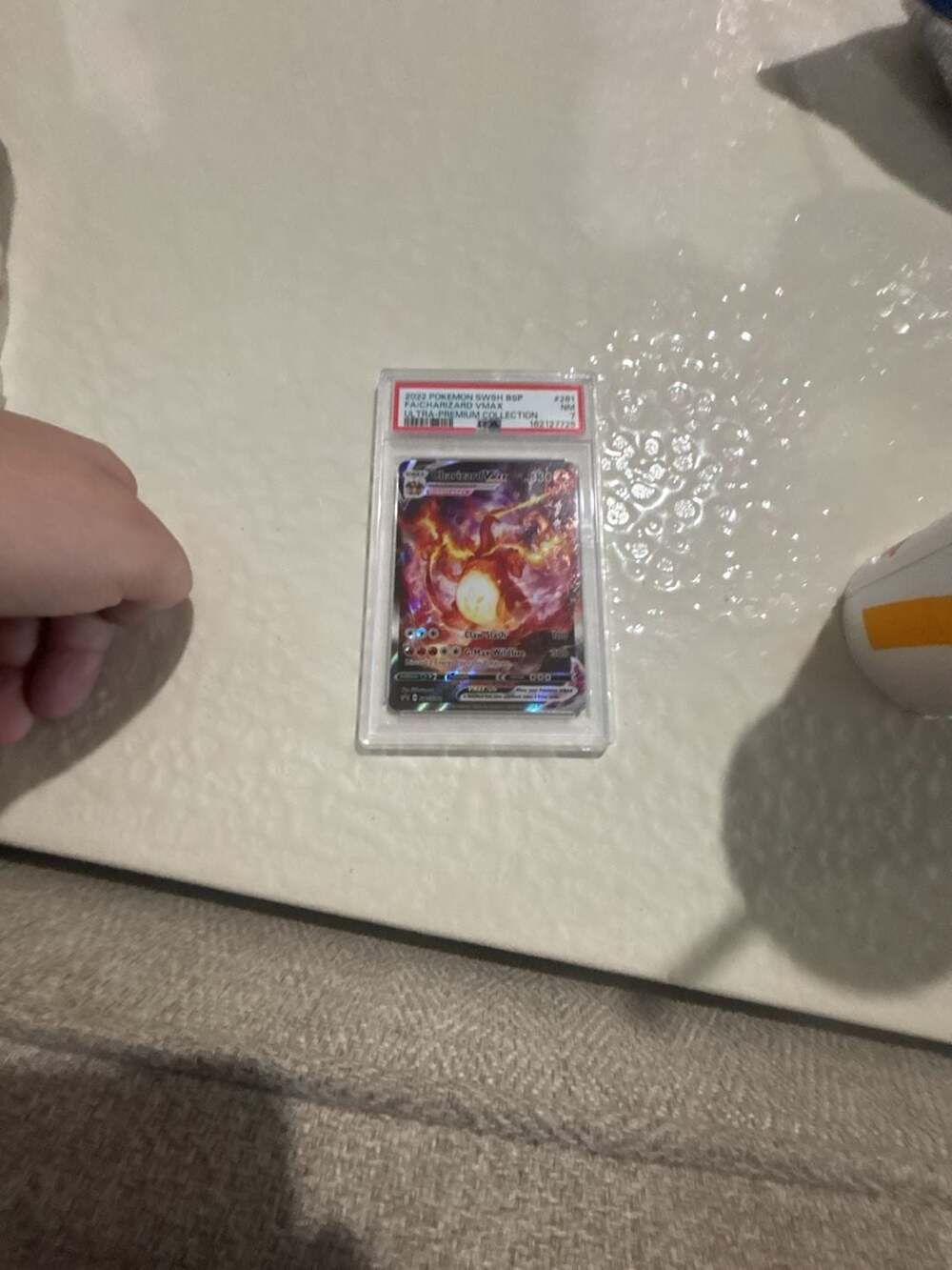 Pokemon 2022 Charizard VMAX SWSH261 Ultra-Premium Collection PSA 7
